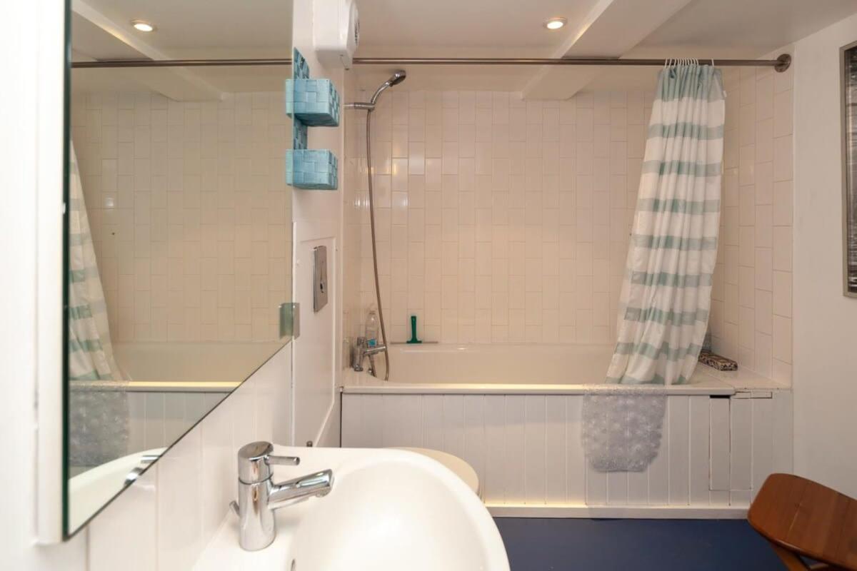 Appartement Charming 1 Bedroom In Old School House Londres